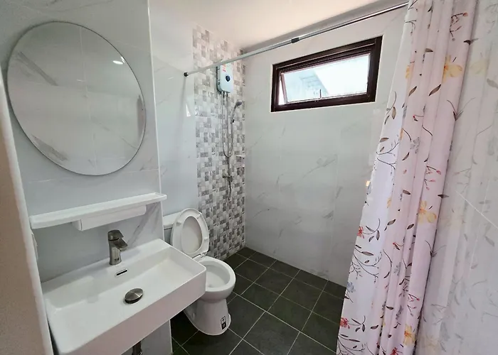 M-well House Hostel